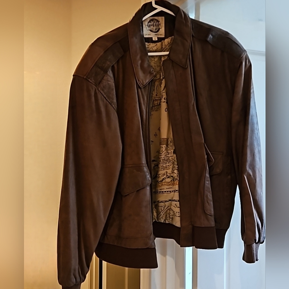 Large Leather Jacket- Vintage - image 1